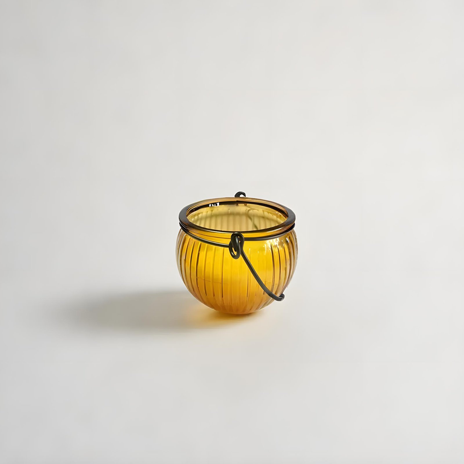 lumé air – vela de citronela ámbar 2 lumé air – vela de citronela ámbar 2